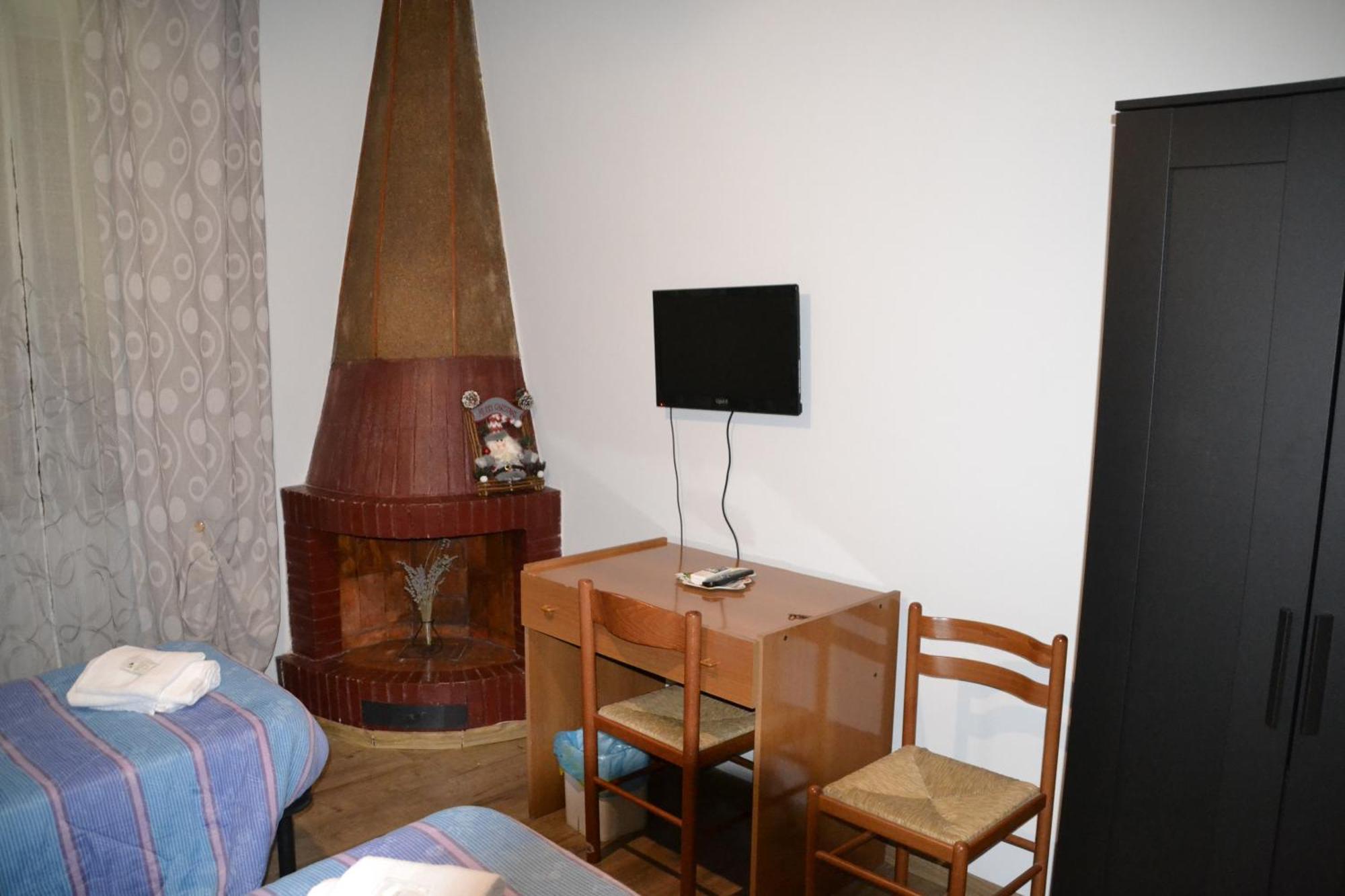 Aurora Boreale Hotel Roma Ngoại thất bức ảnh